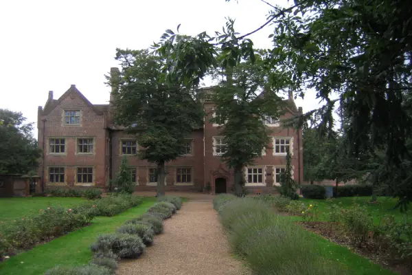 Eastbury_Manor_House